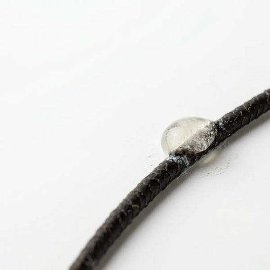 We Analyzed Scalp Sebum: Why Hard Water Looks Greasy